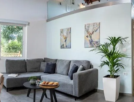 בית כפרי Epta *