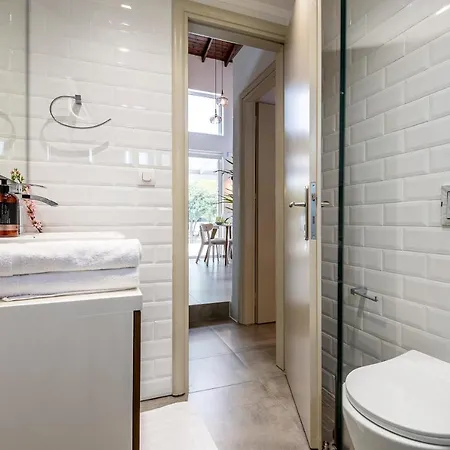 Epta בית כפרי מרמרי