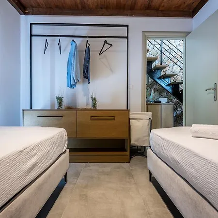 בית כפרי Epta *